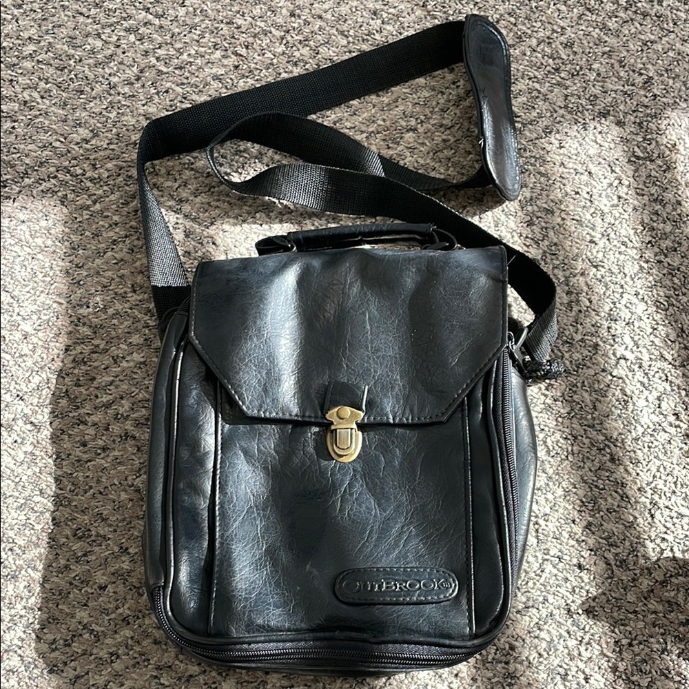 Outbrook Black Leather Crossbody Bag